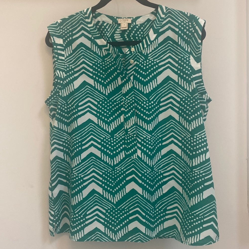 Green JCrew factory sleeveless blouse. Size 10